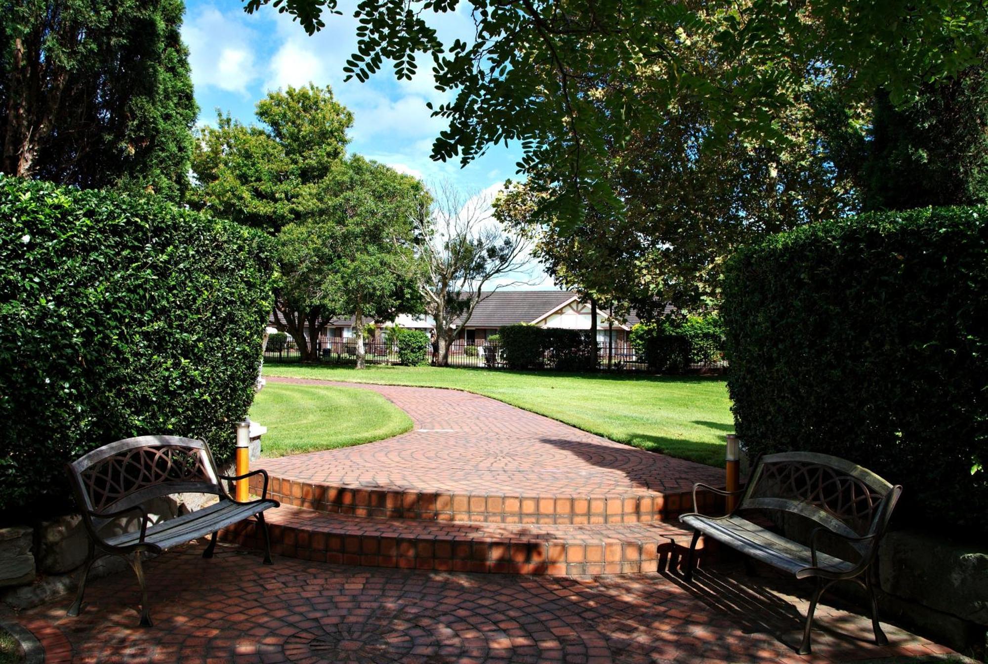 Motel Sir Francis Drake 3*
